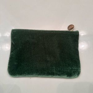 IPSY makeup bag